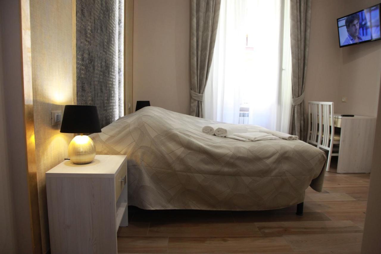 Hotelier 51 Рим Екстер'єр фото